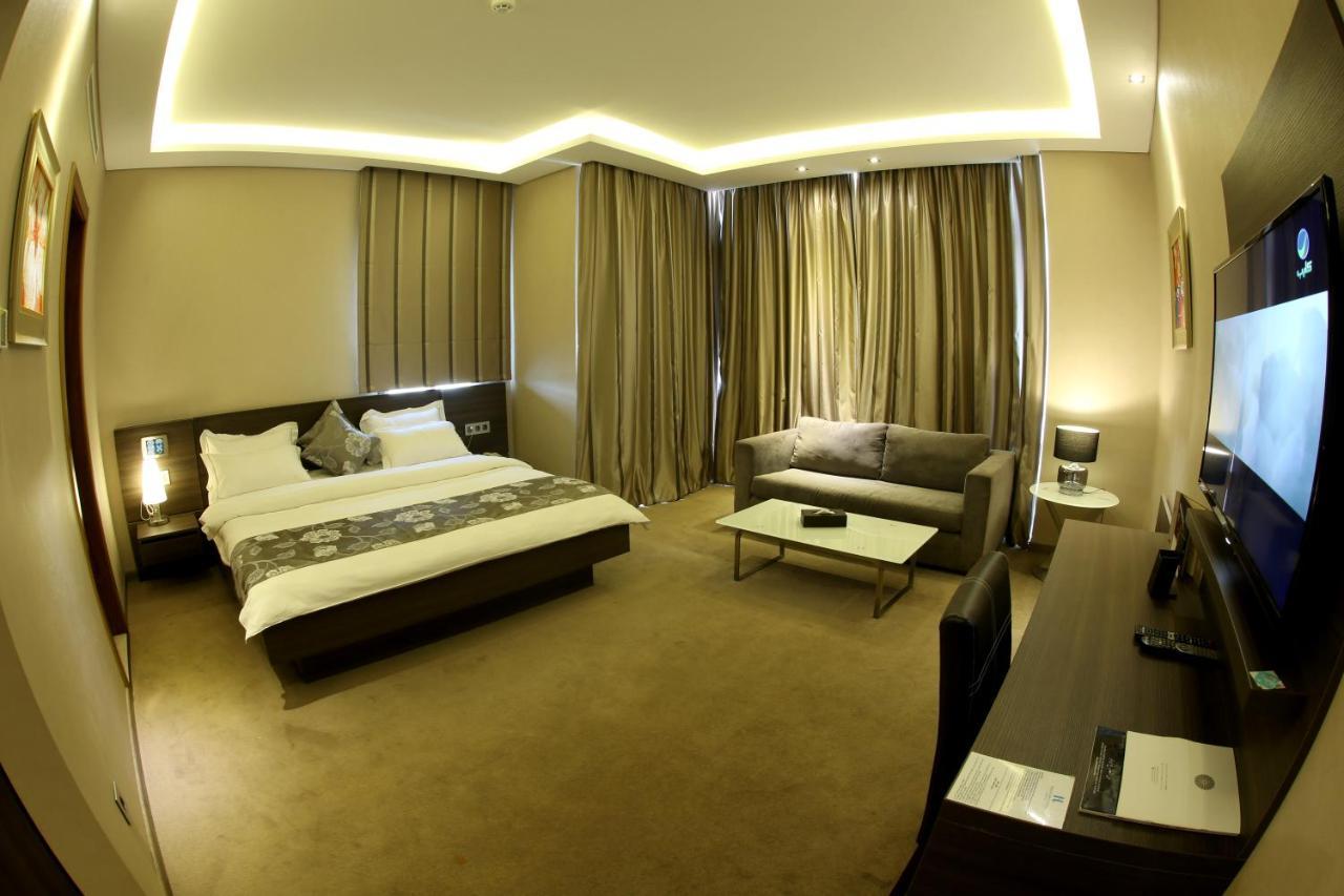 Heaven Hotel จูนิเย ภายนอก รูปภาพ