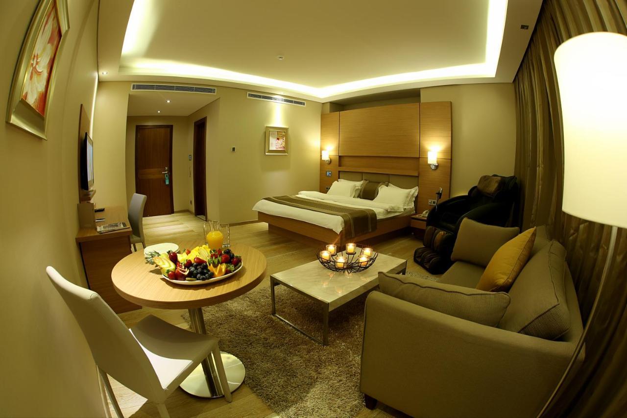 Heaven Hotel จูนิเย ภายนอก รูปภาพ